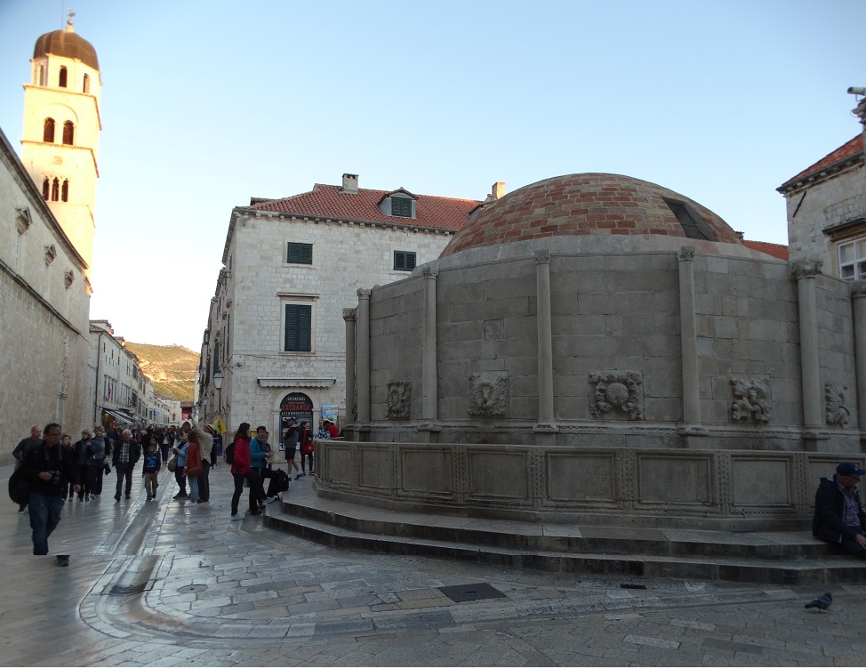 Dubrovnik Kroatien Onofrio Brunnen