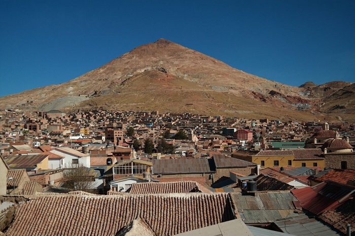 Der Cerro Rico ist das Wahrzeichen von Potosi. 