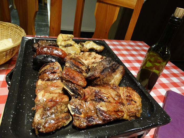 Gerichte südamerika parillada grillplatte argentinien